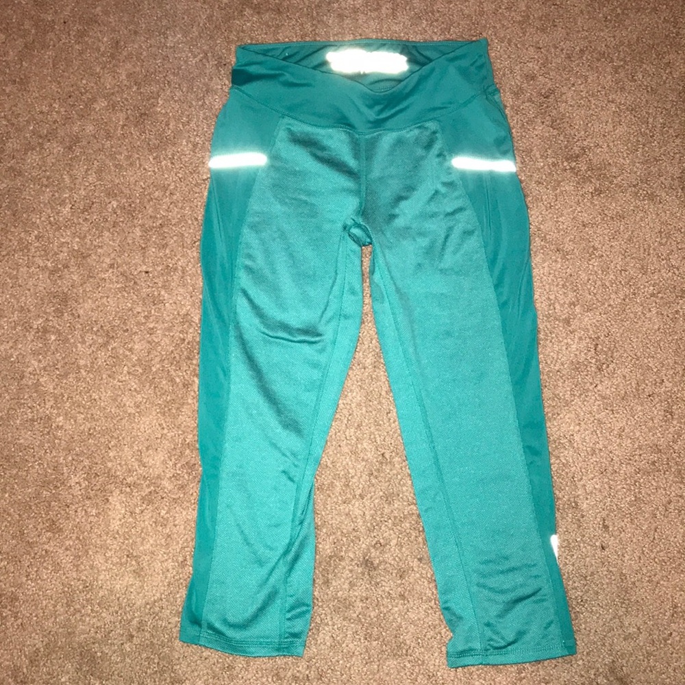 Teal cropped work out leggings